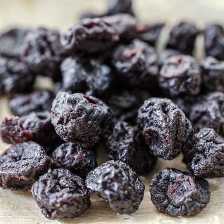 Dried blueberries
